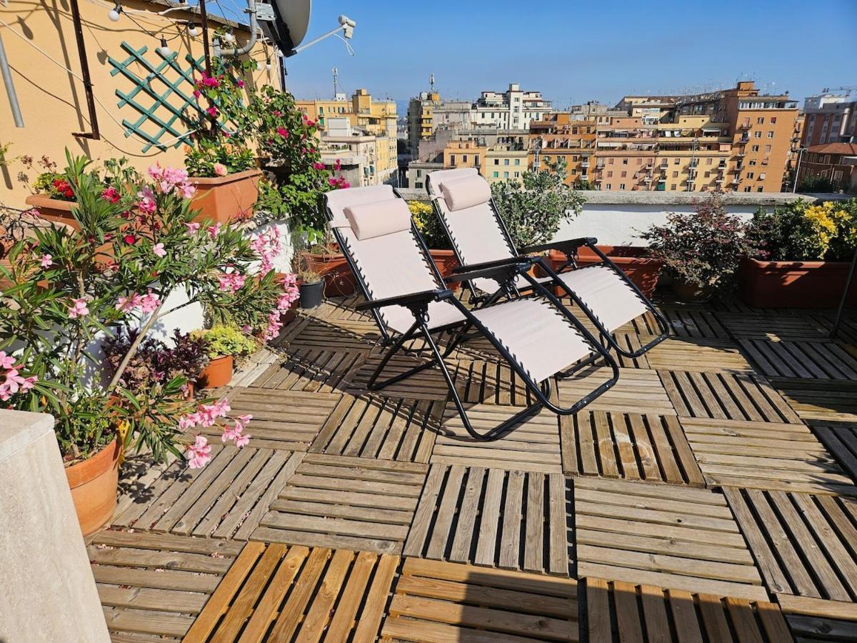Apartment Luminoso Attico Con Terrazza *